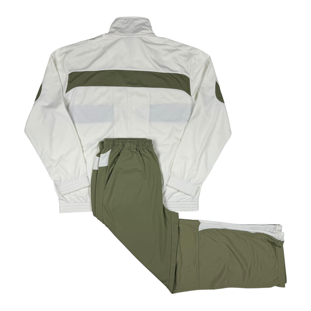 Trainingsanzug