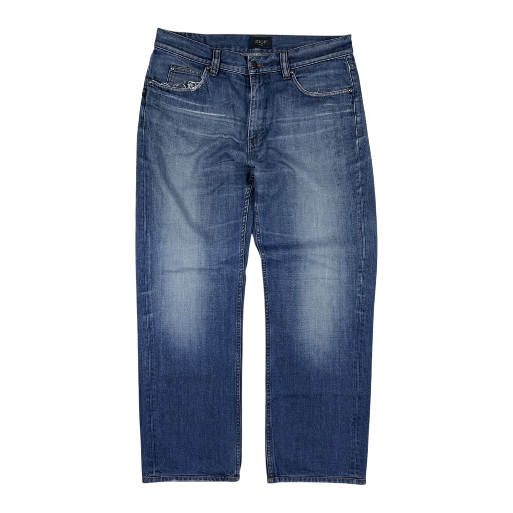 Straight Jeans