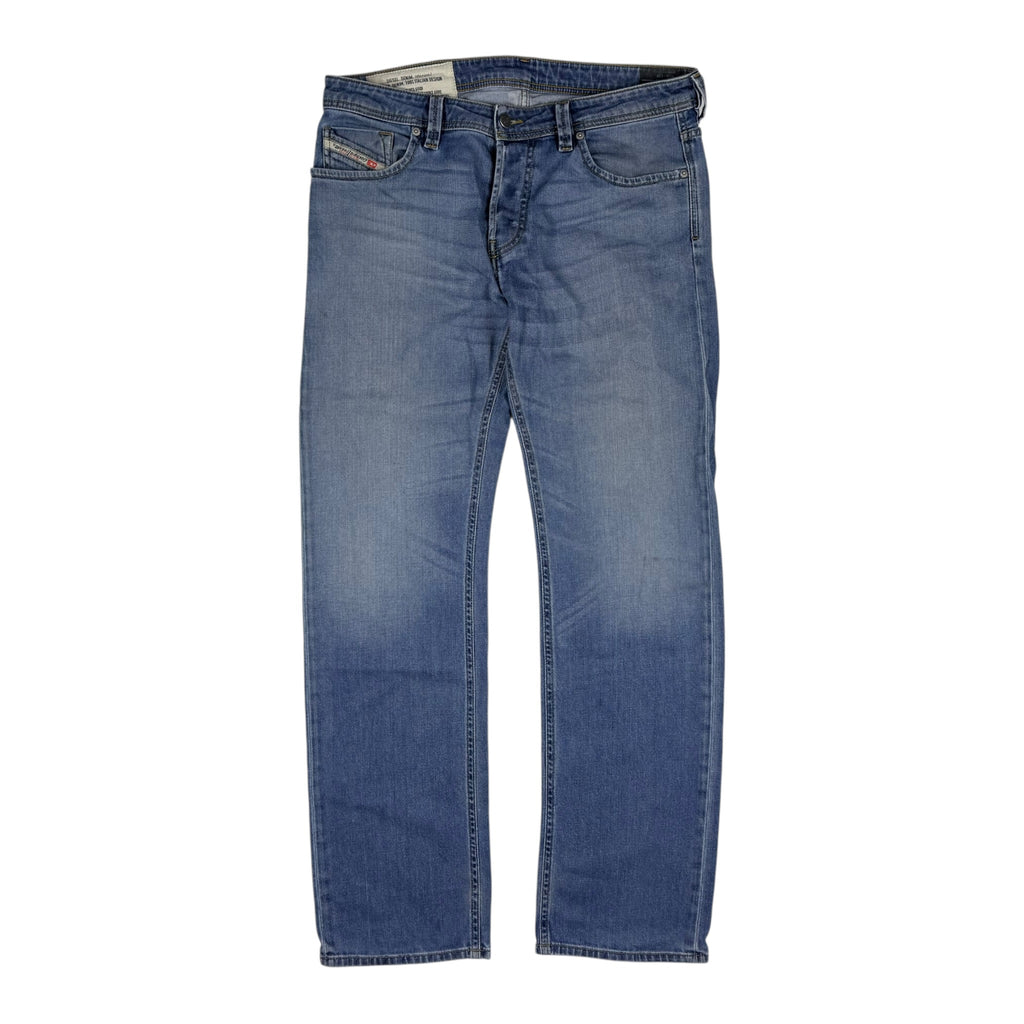 Straight Jeans