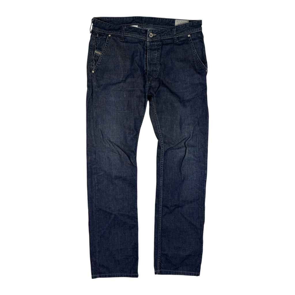Straight Jeans