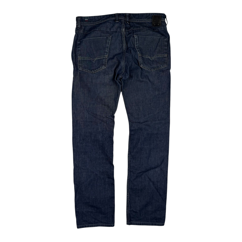 Straight Jeans