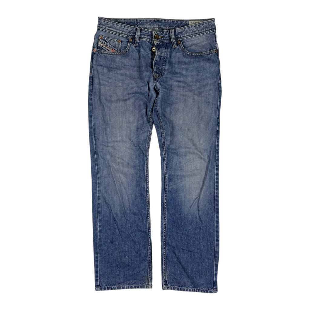 Straight Jeans