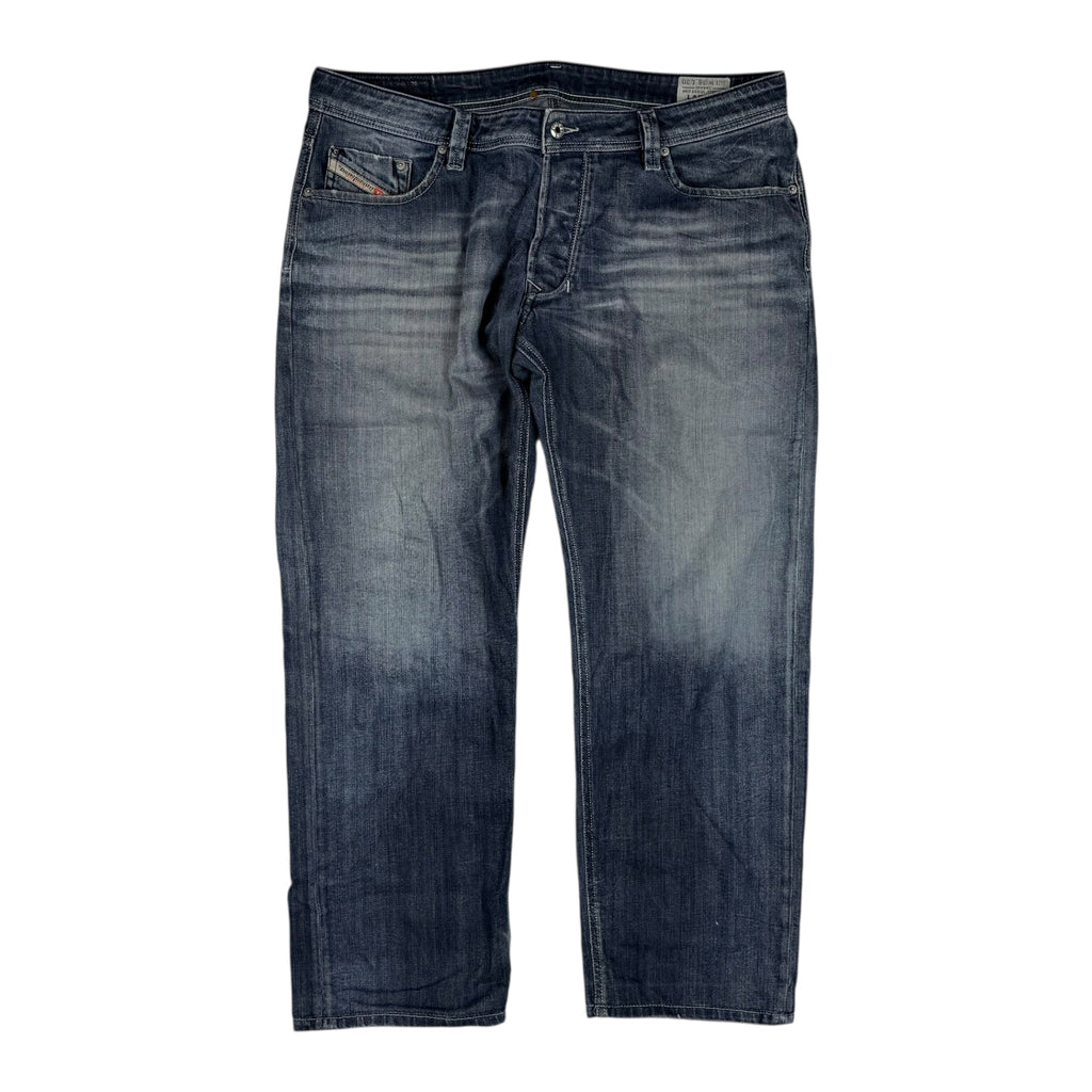 Straight Jeans