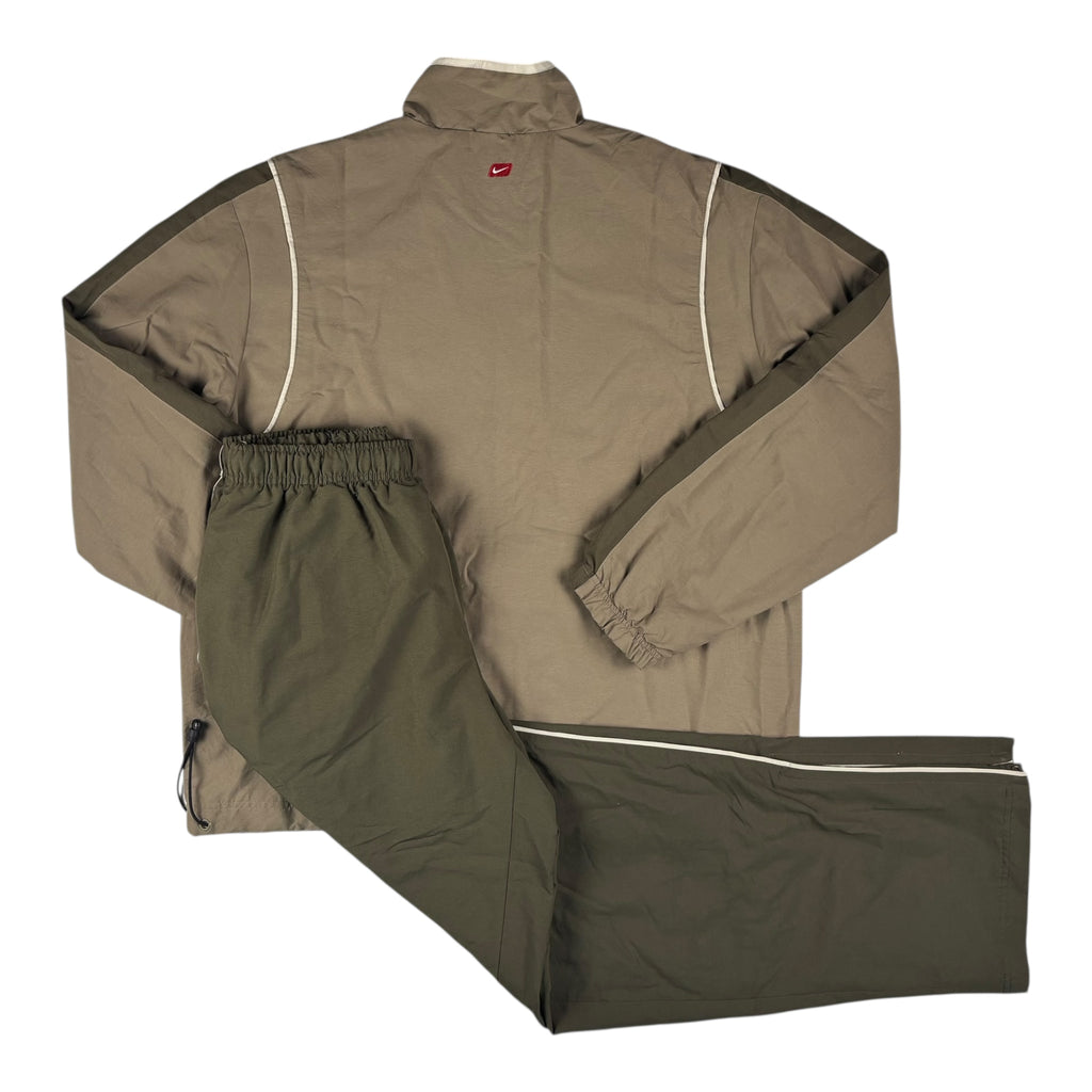 tracksuit