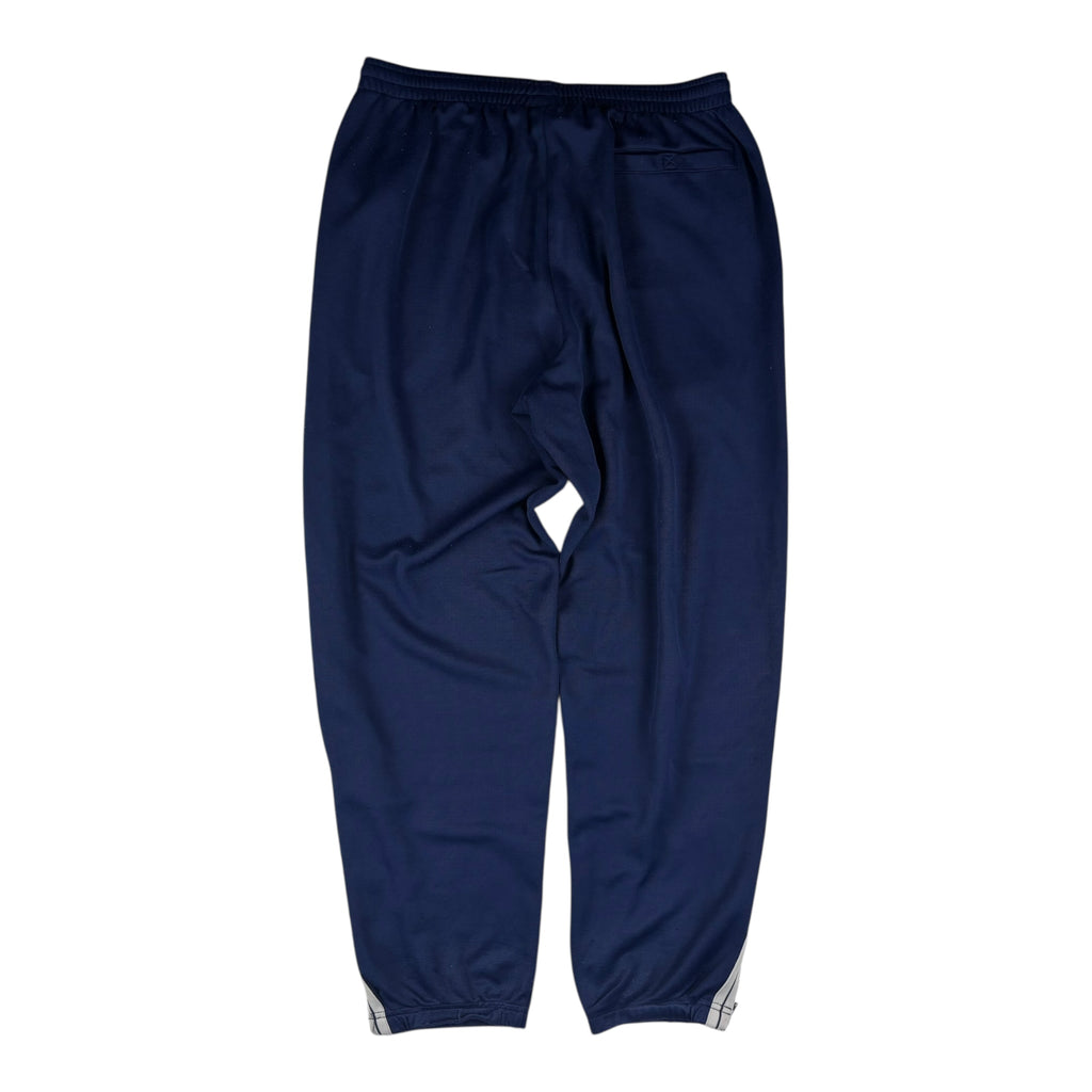 Trackpants
