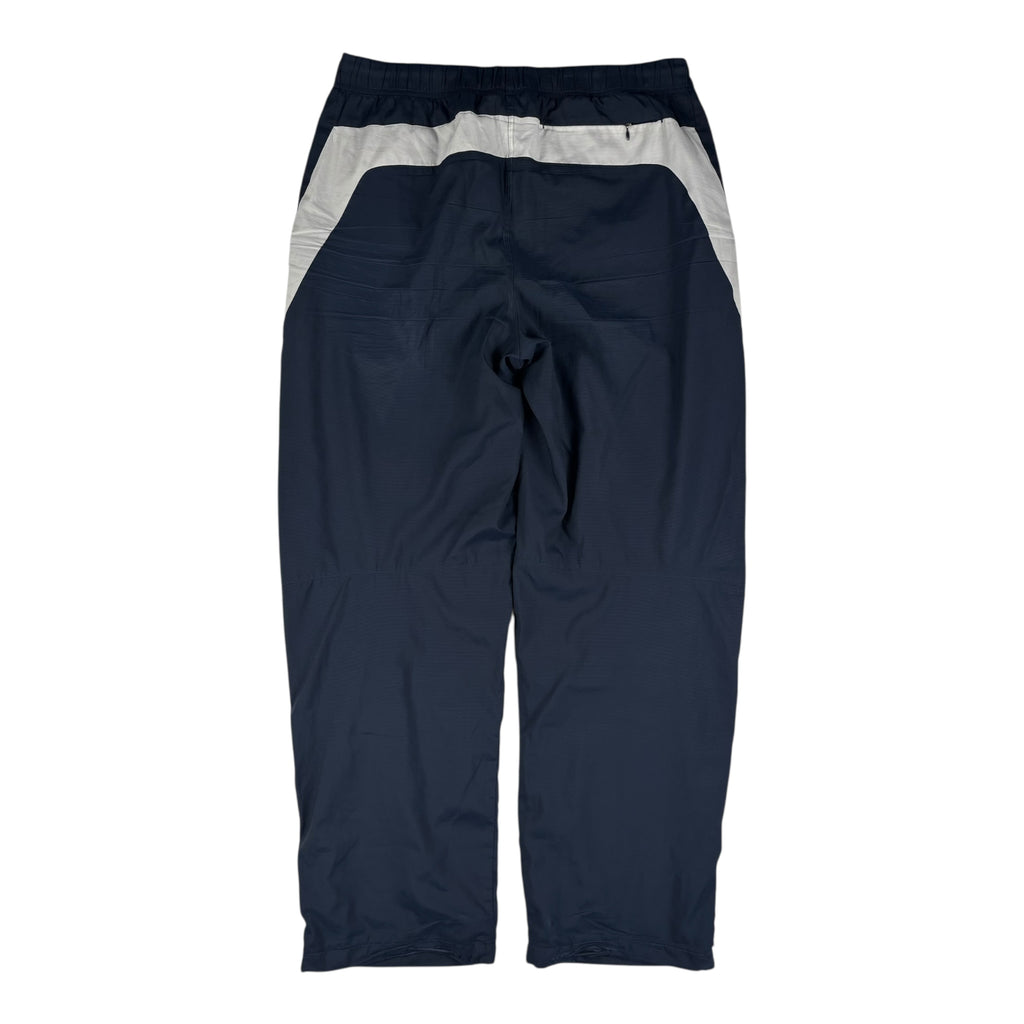 Trackpants