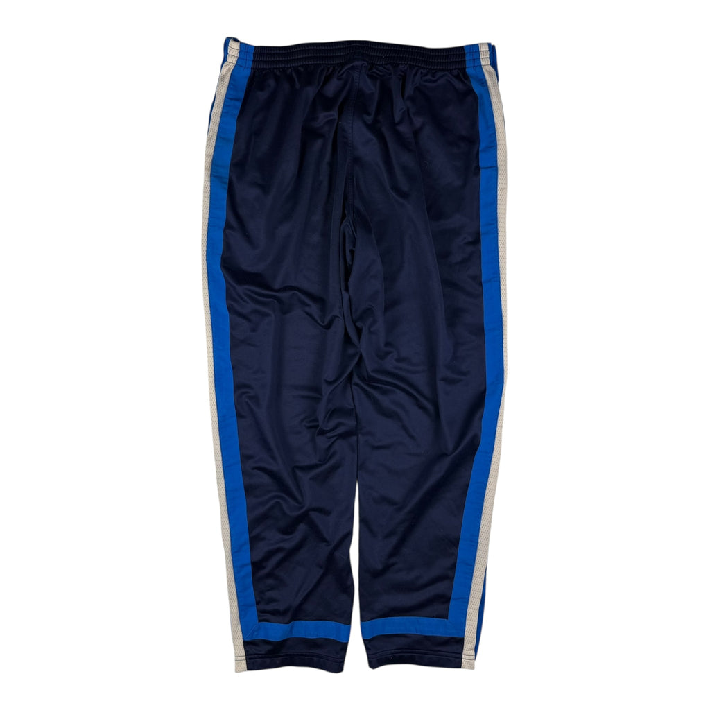 Trackpants