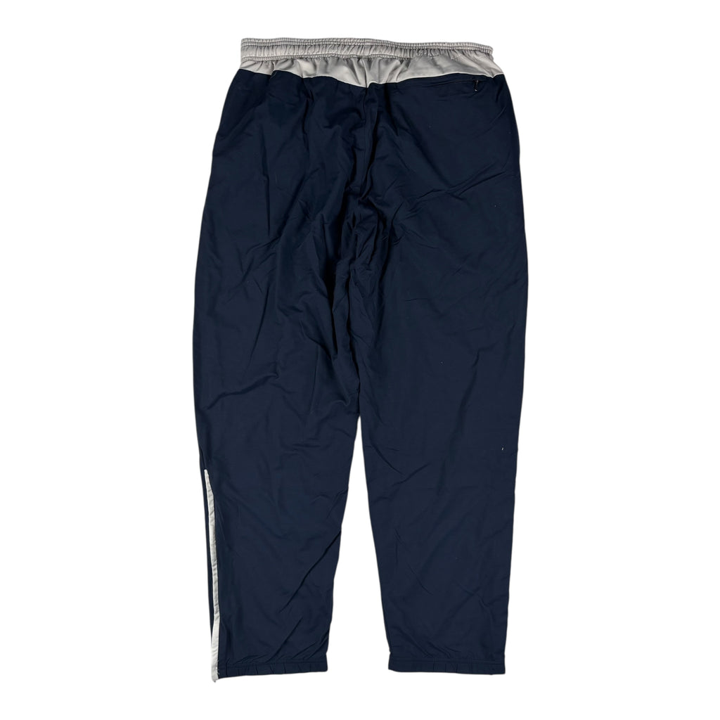 Trackpants
