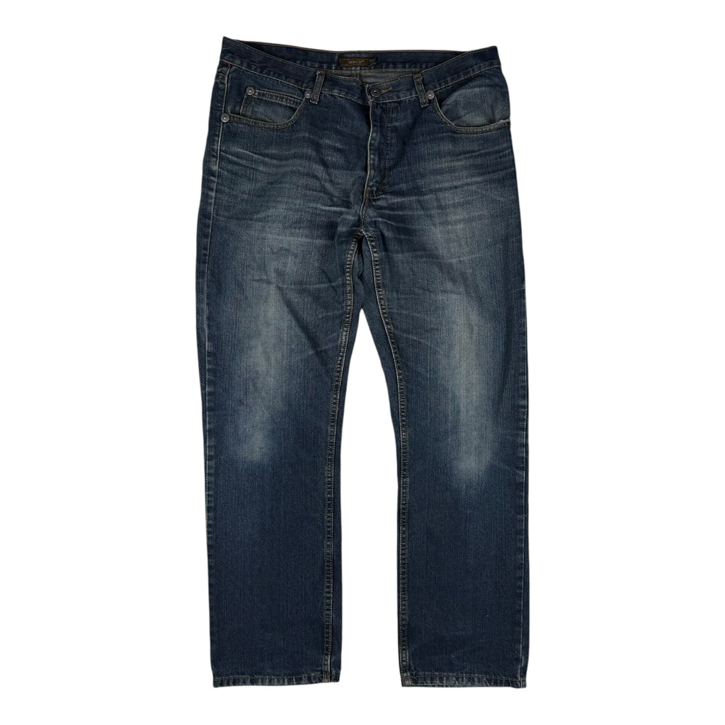 Straight Jeans