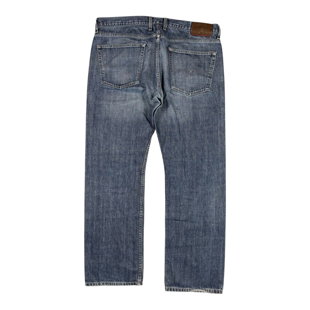 Straight Jeans