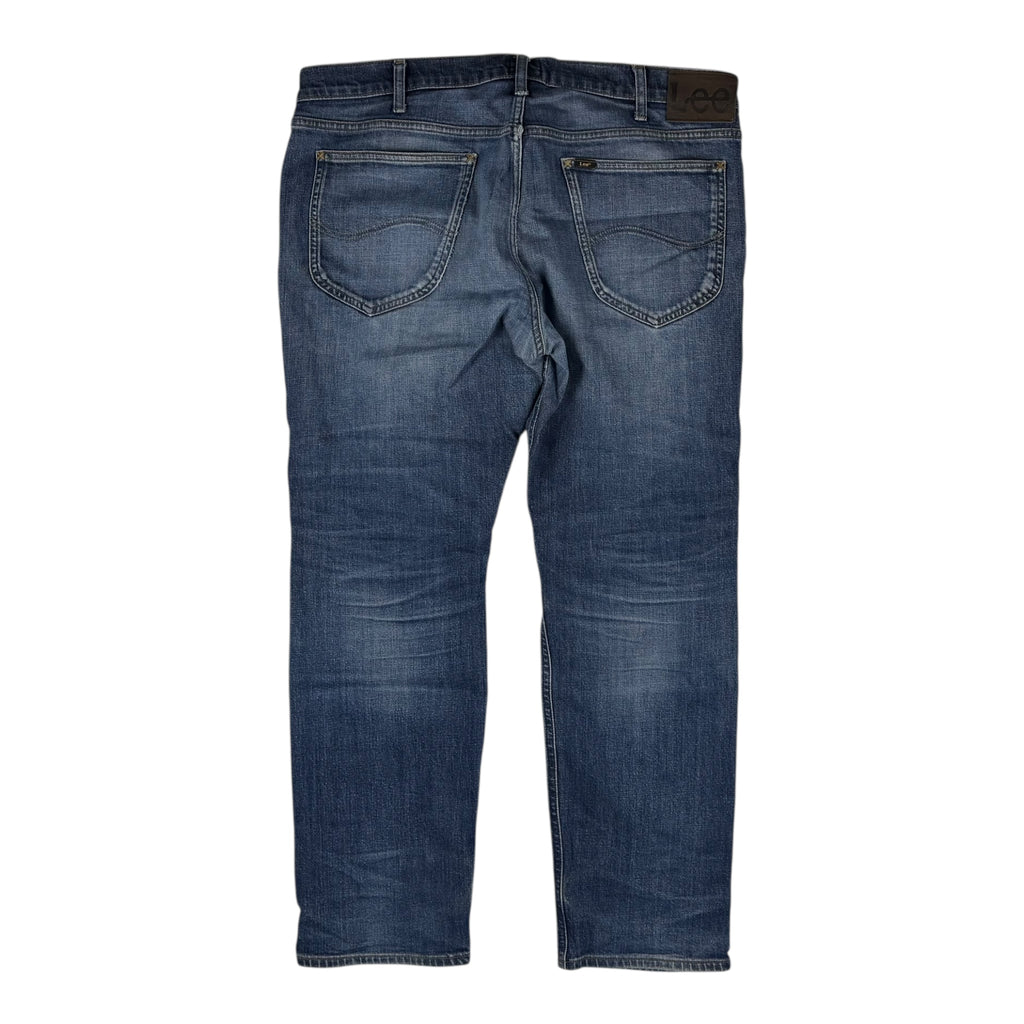 Straight Jeans
