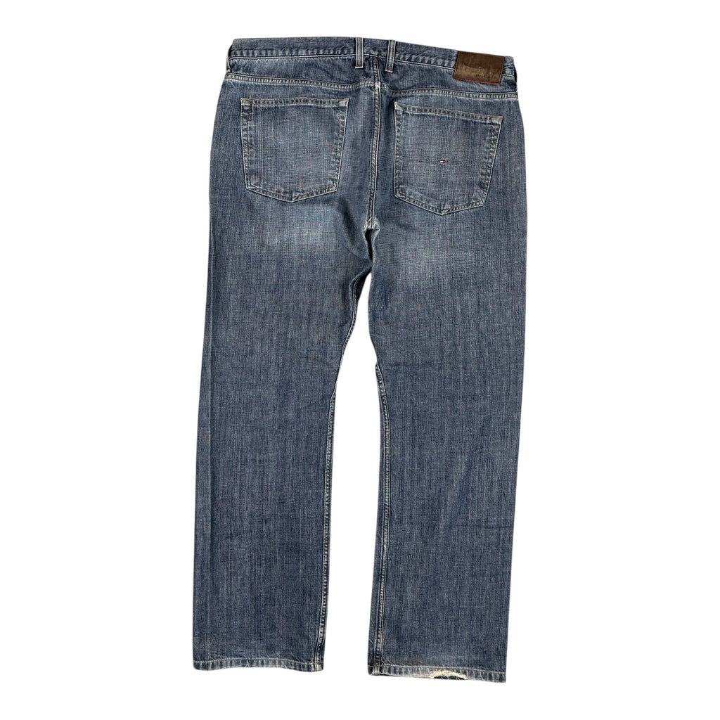 Straight Jeans
