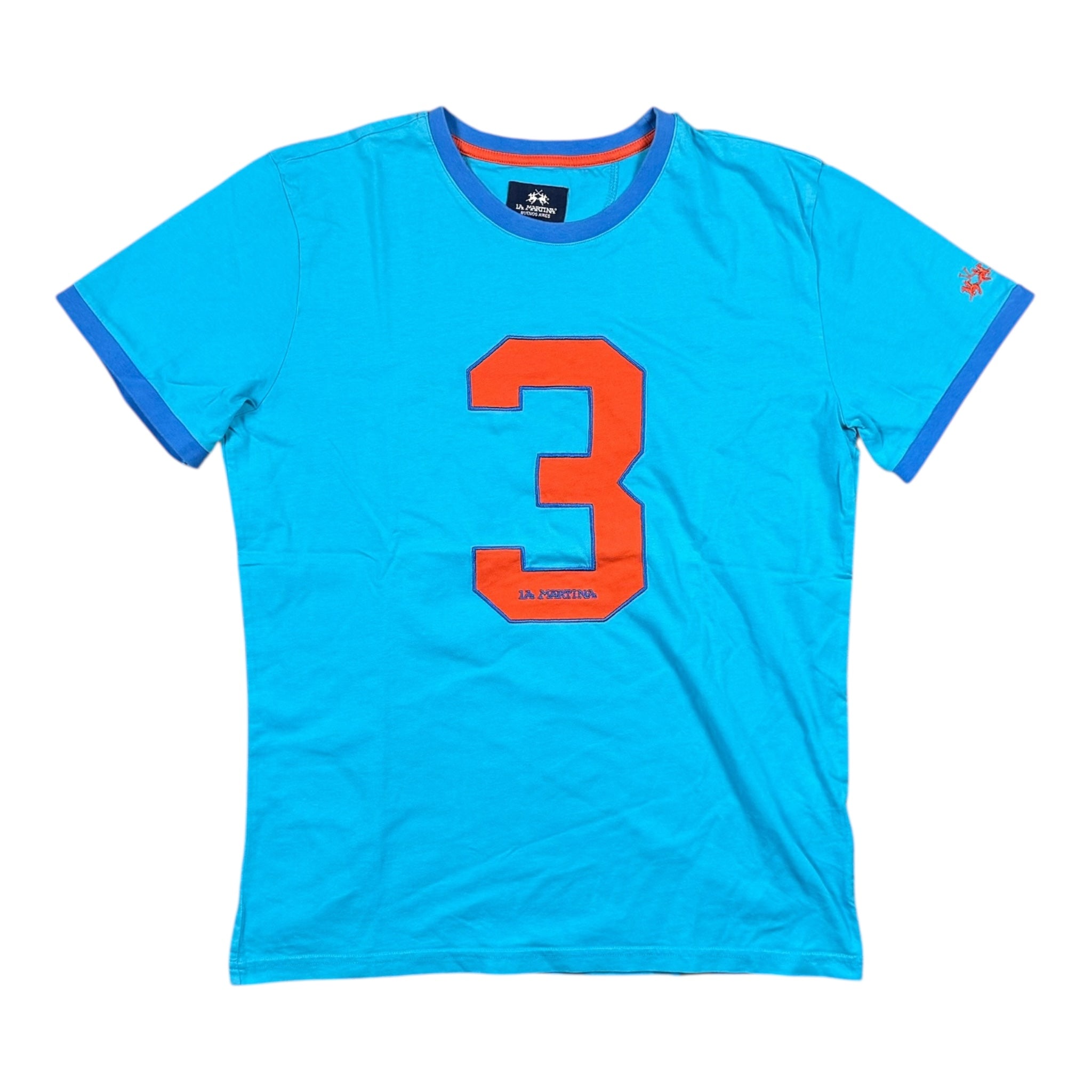 Tee