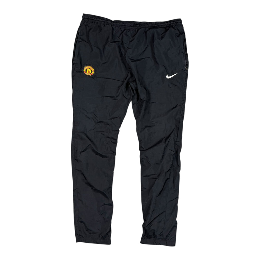 Trackpants