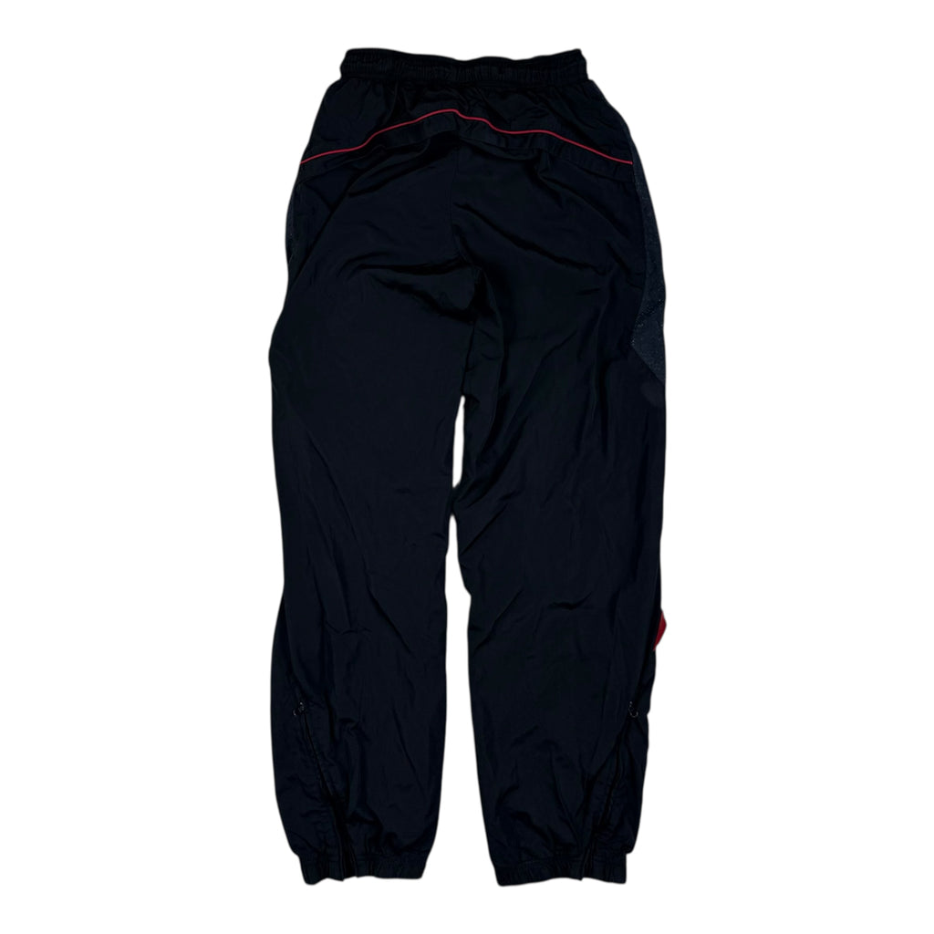 Trackpants