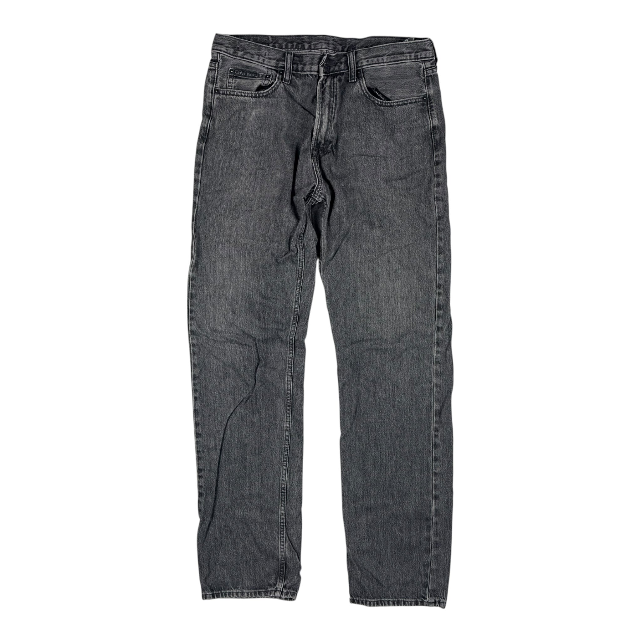 Straight Jeans