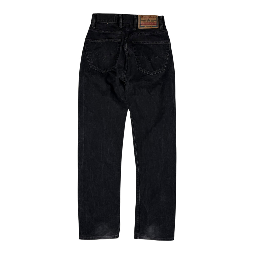 Straight Jeans