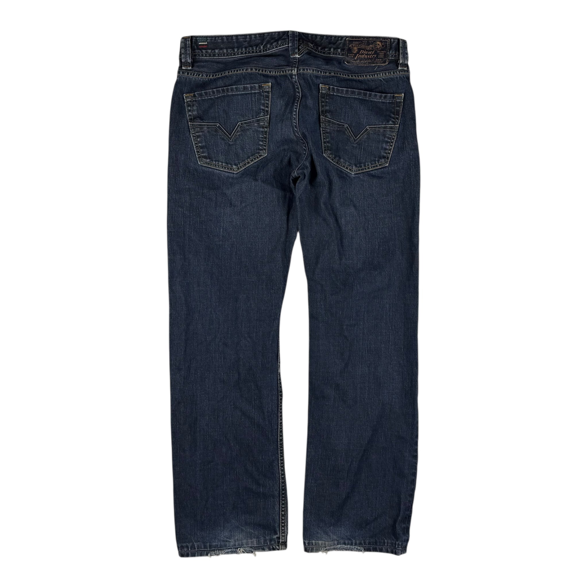 Straight Jeans