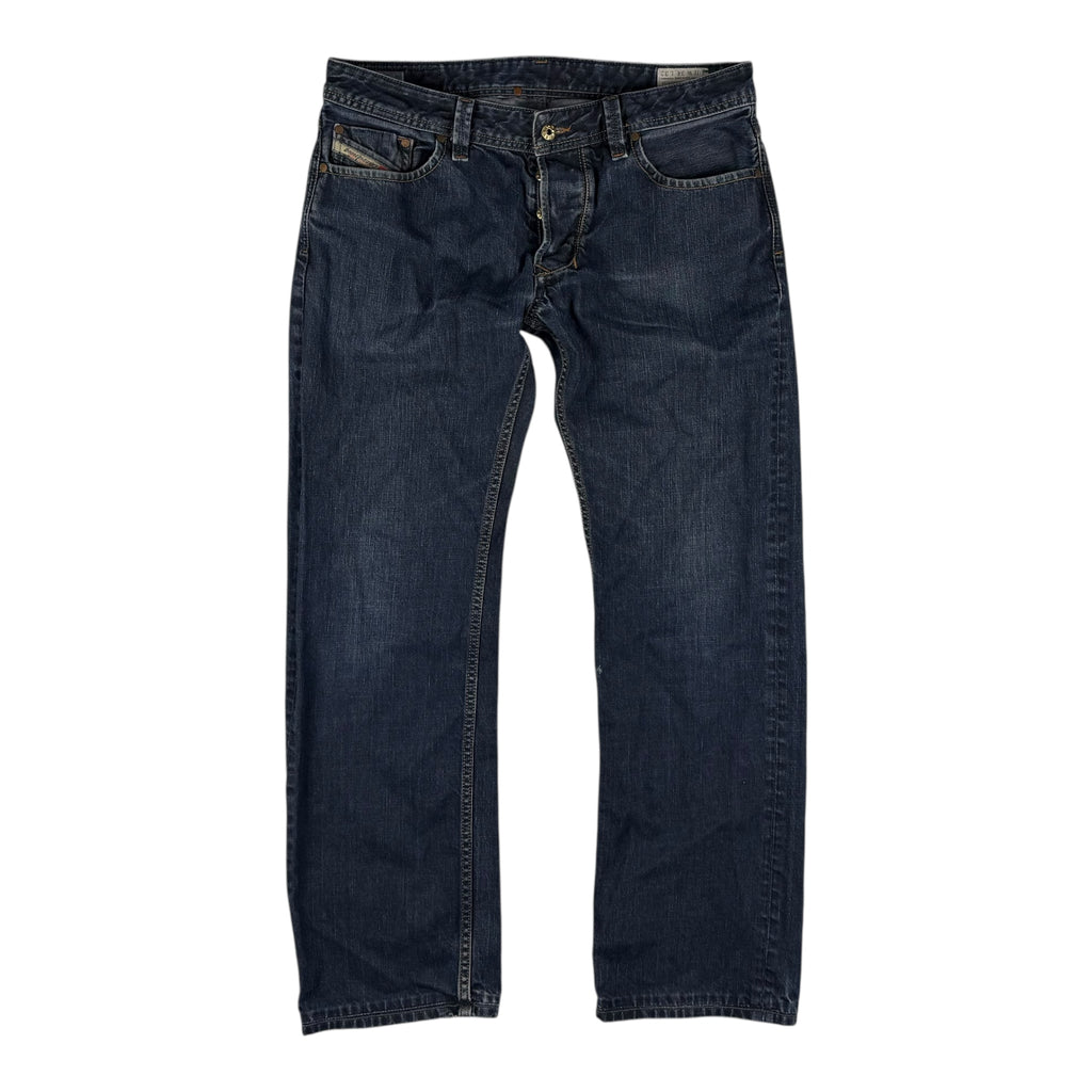Straight Jeans