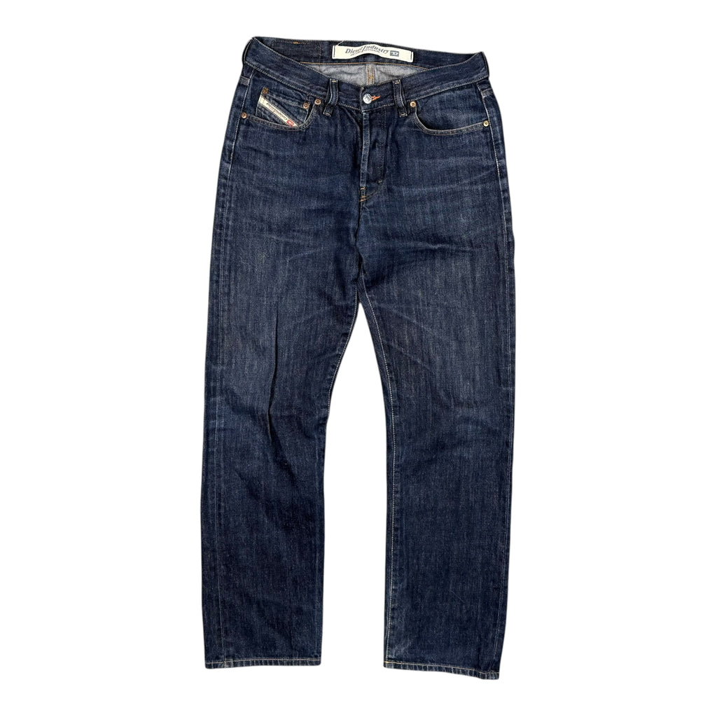 Straight Jeans