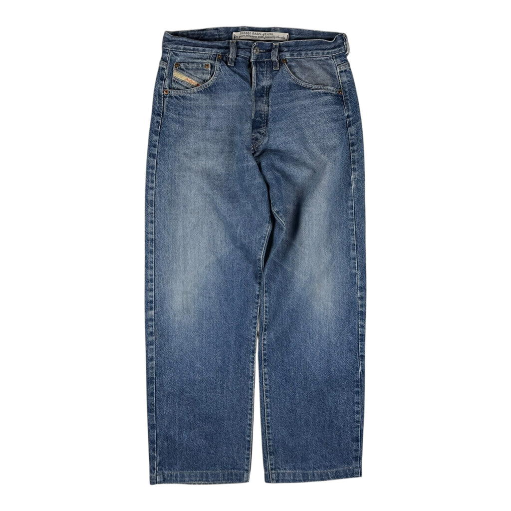 Straight Jeans