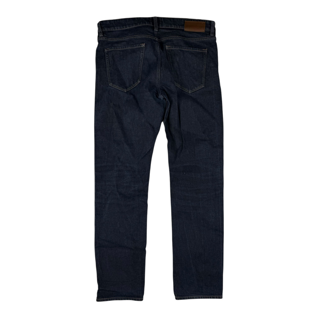Straight Jeans