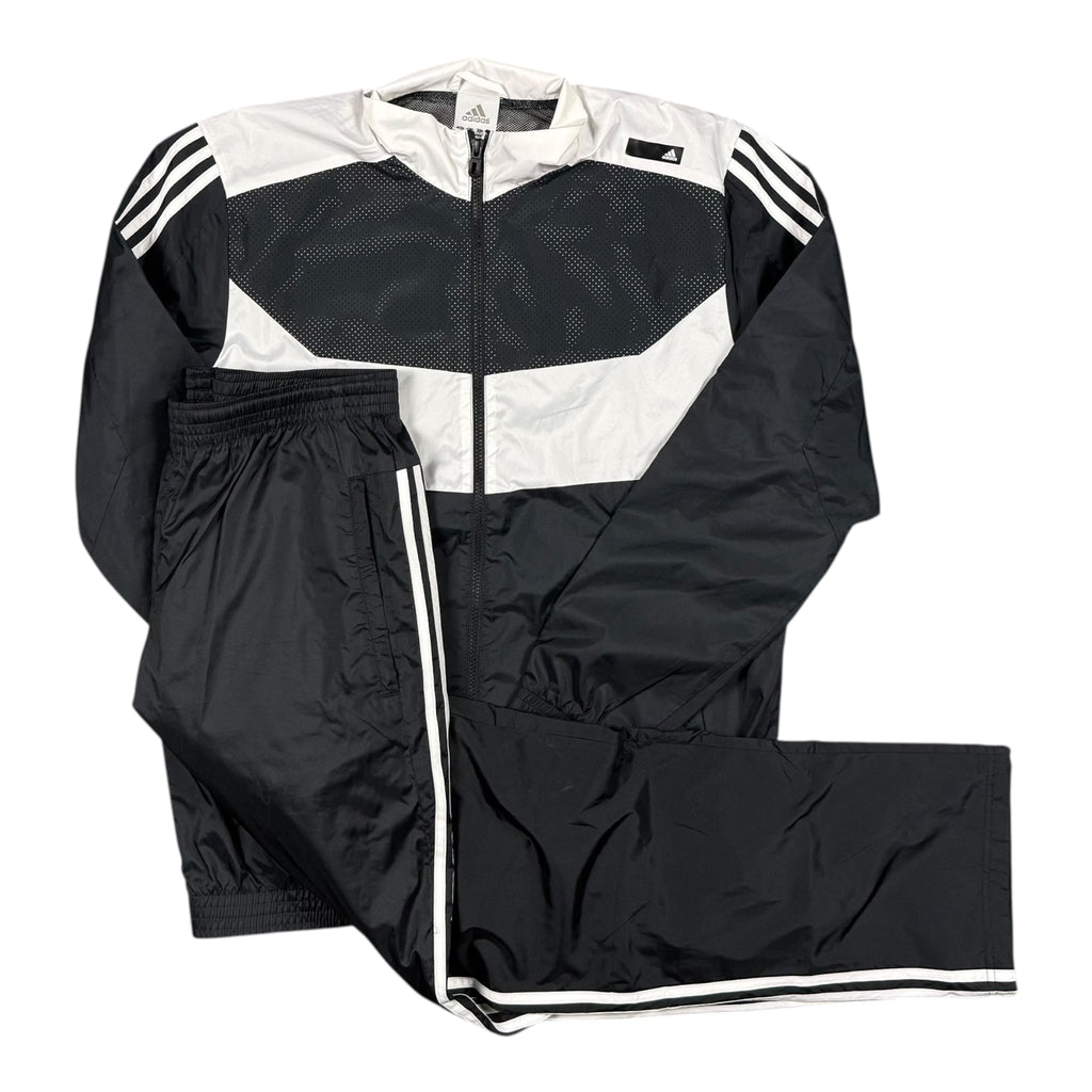 Trainingsanzug