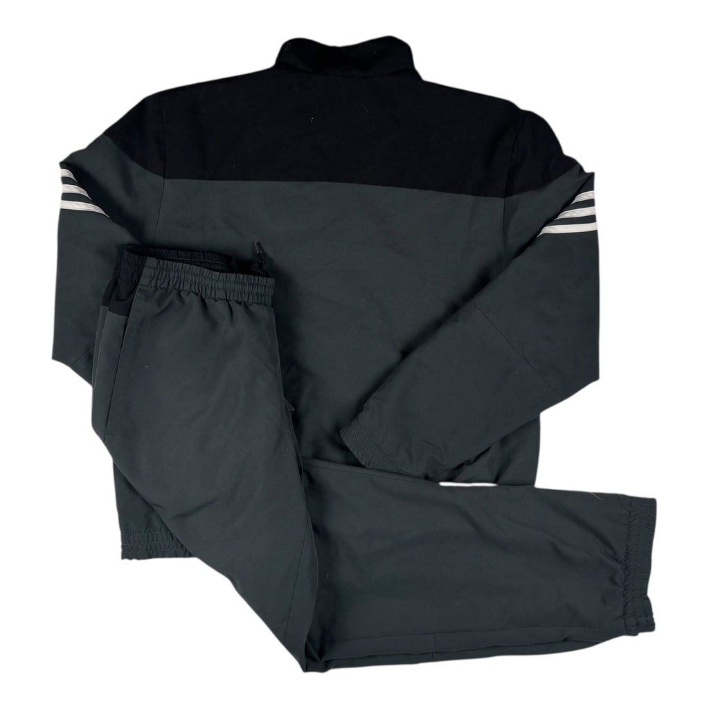 tracksuit