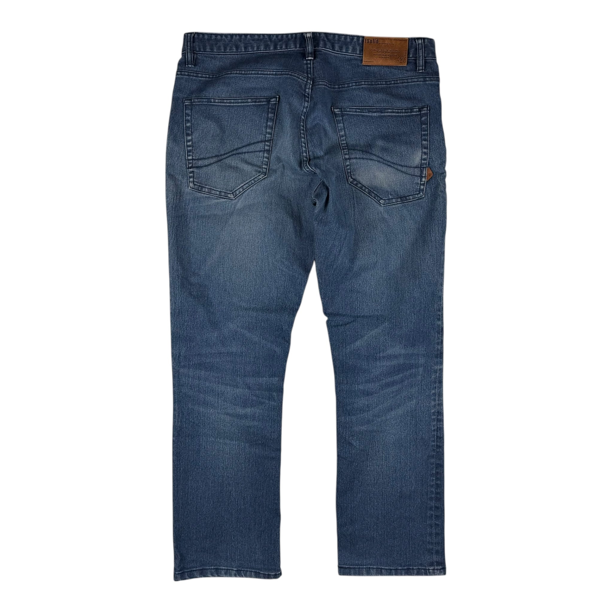 Straight Jeans