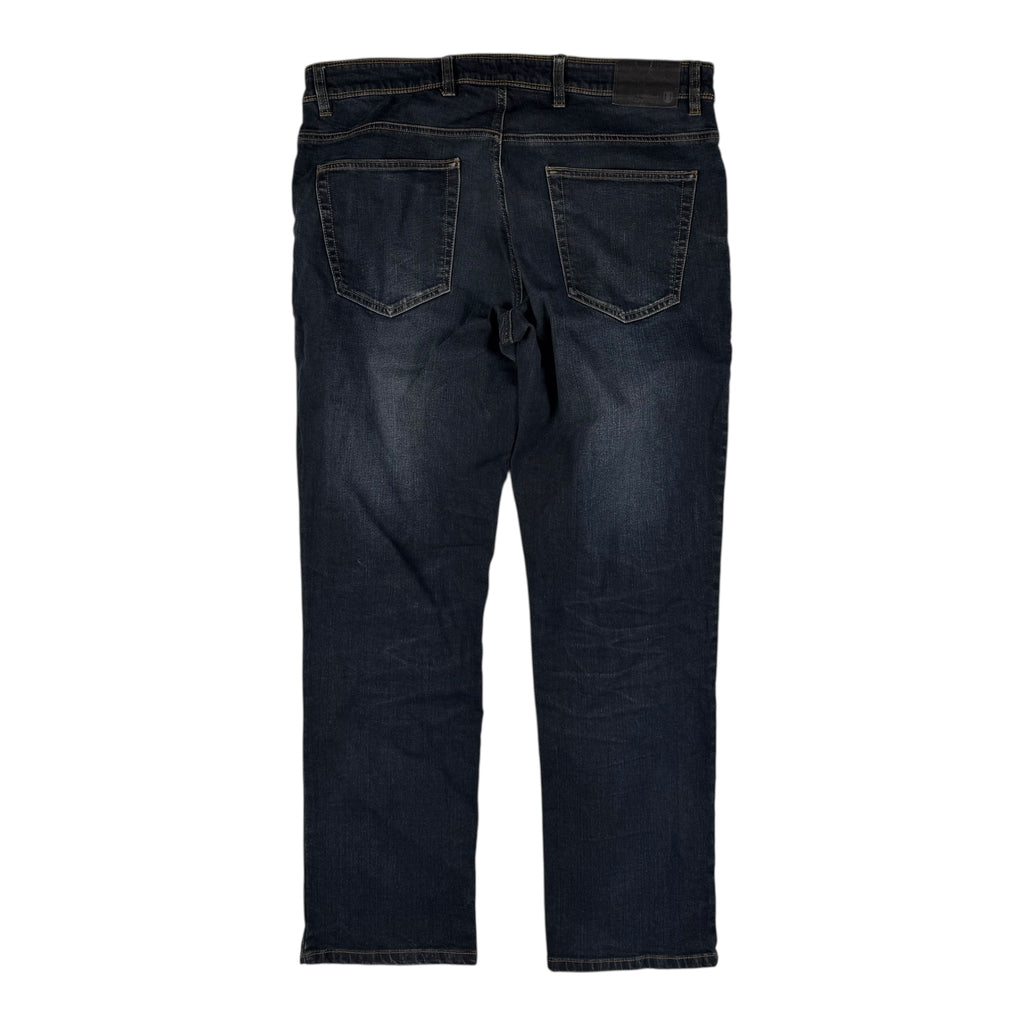 Straight Jeans
