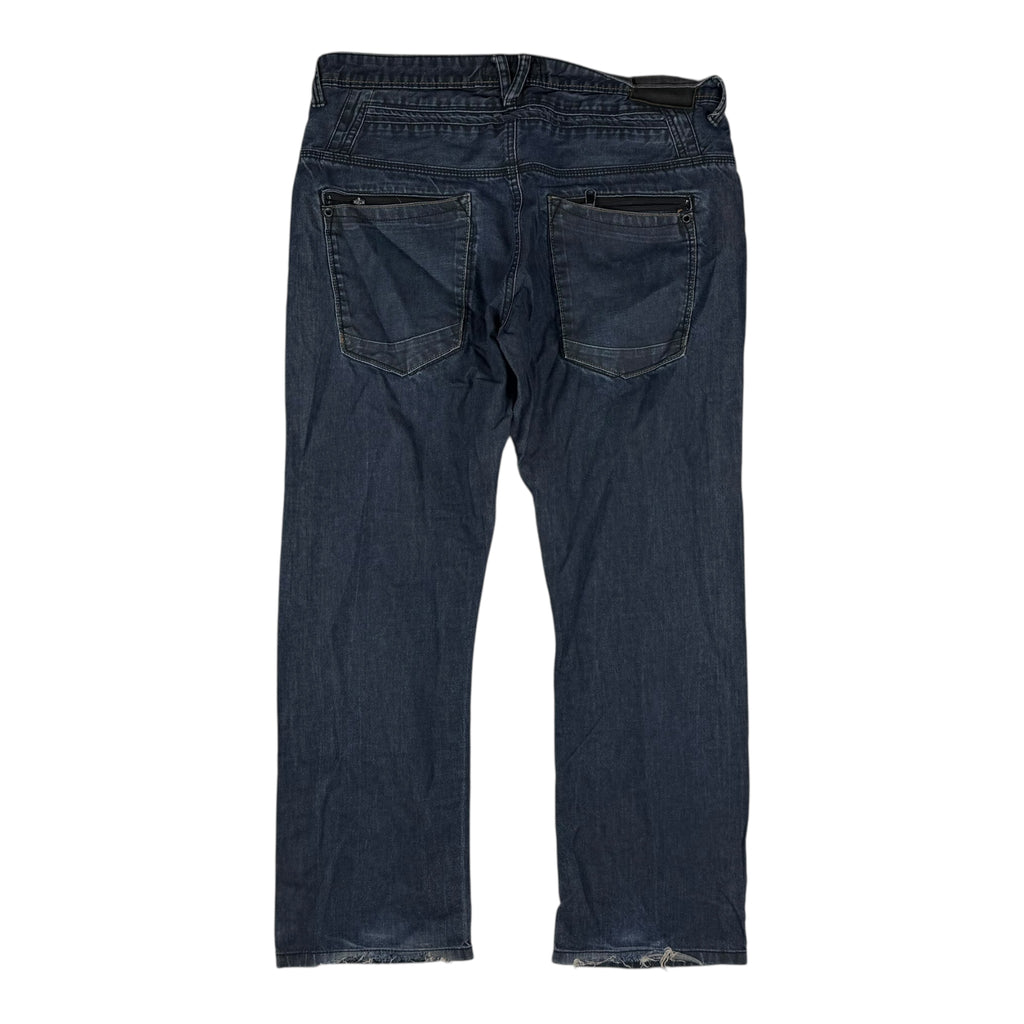 Straight Jeans