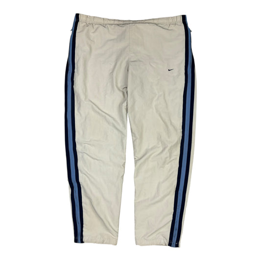 Trackpants