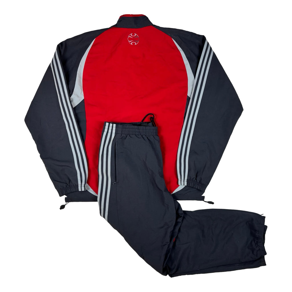 Trainingsanzug