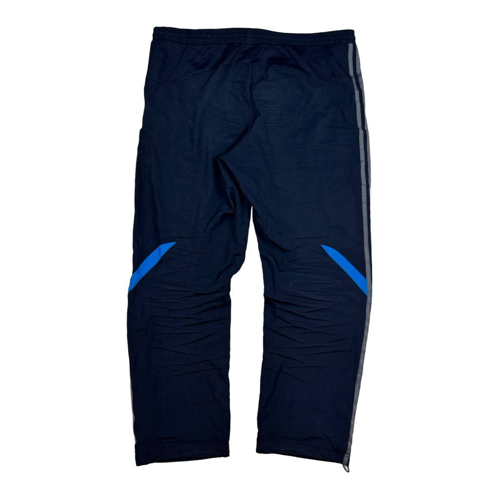 Trackpants