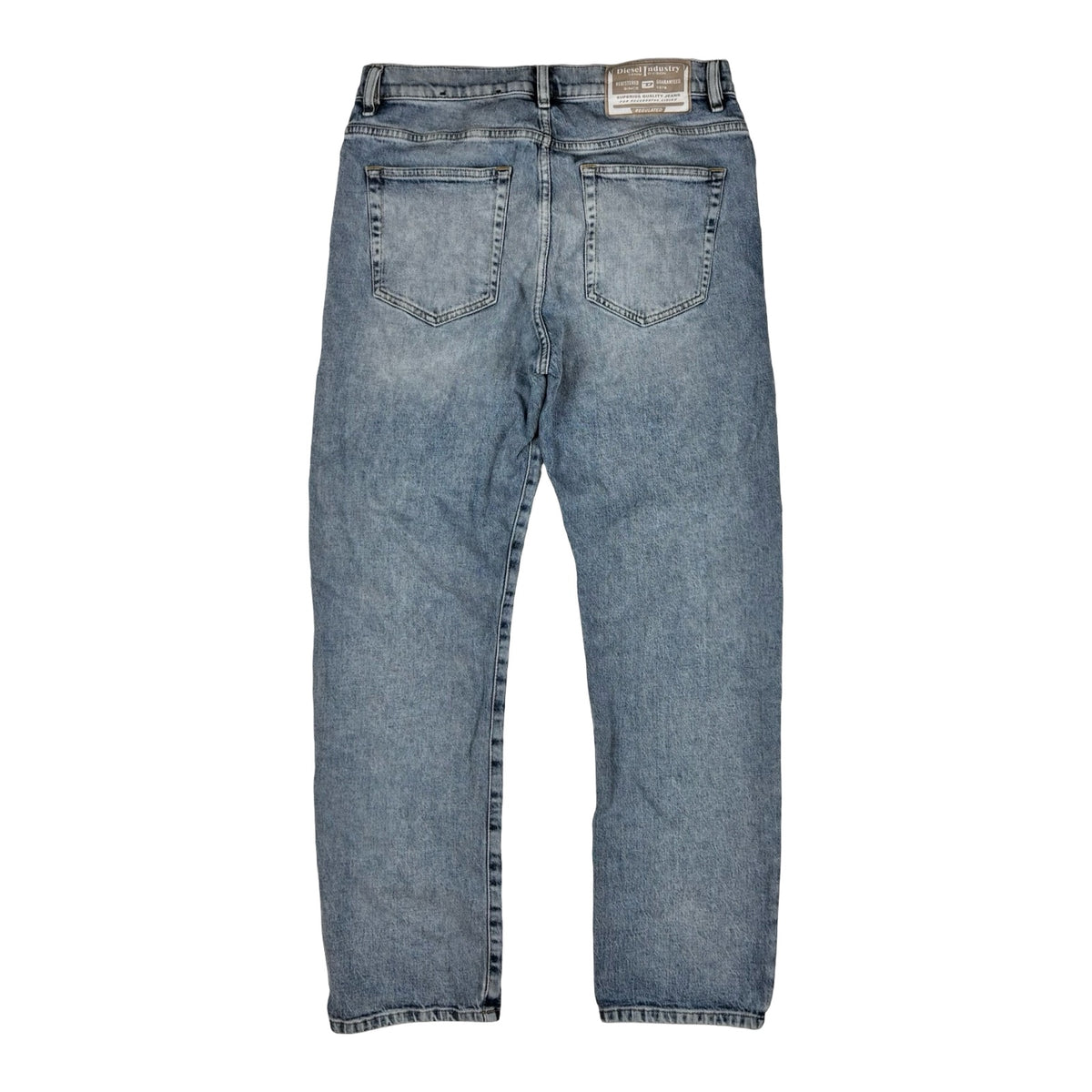Straight Jeans