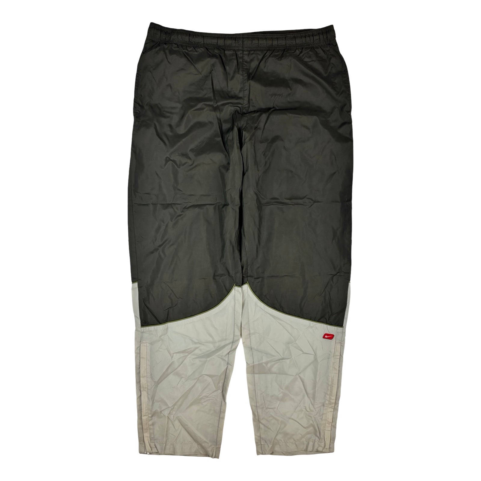 Trackpants