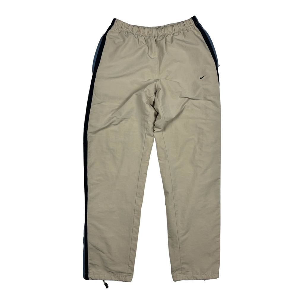Trackpants
