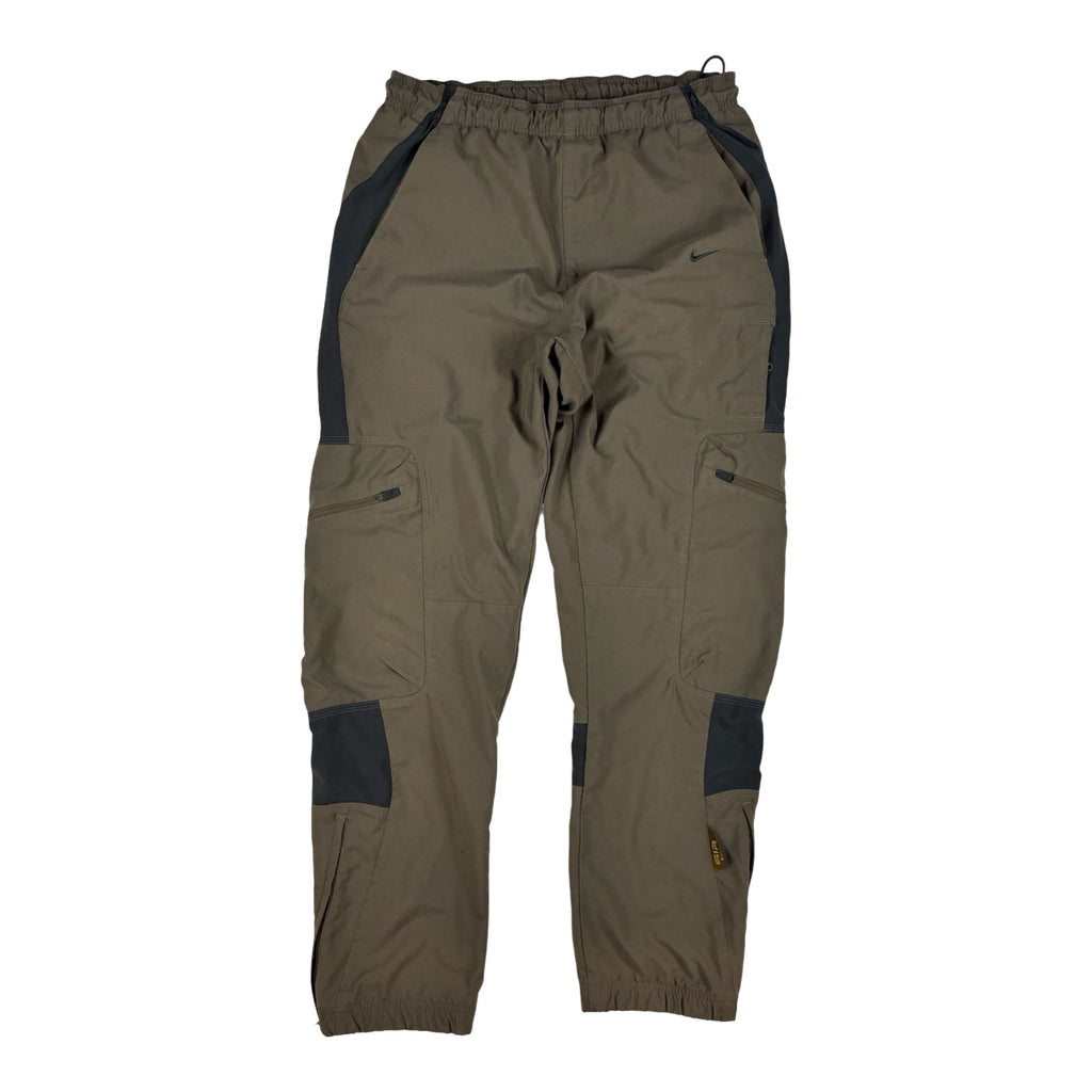 Trackpants