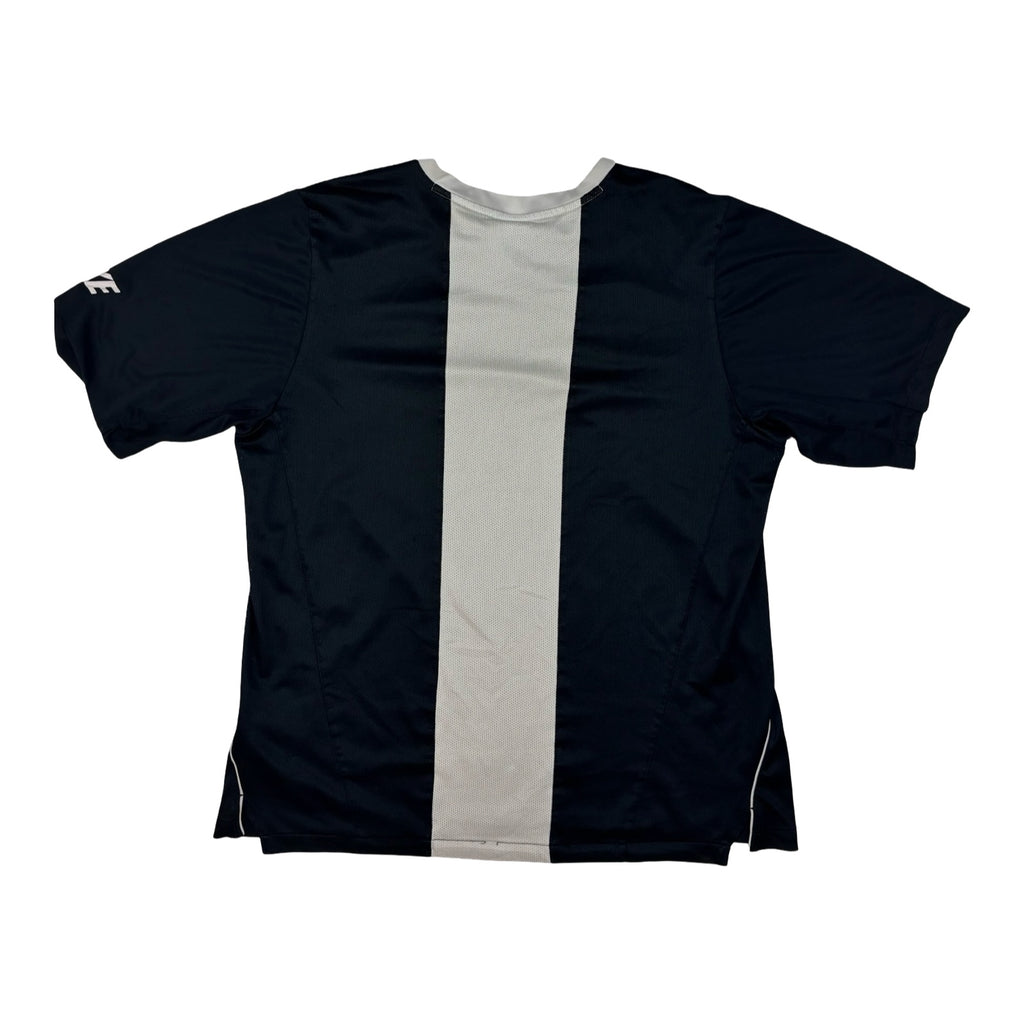 Total 90 Trikot