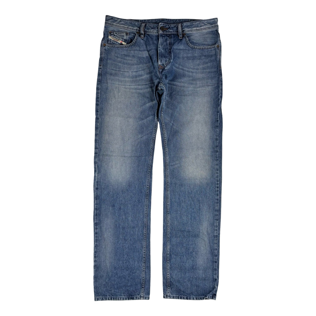 Straight Jeans