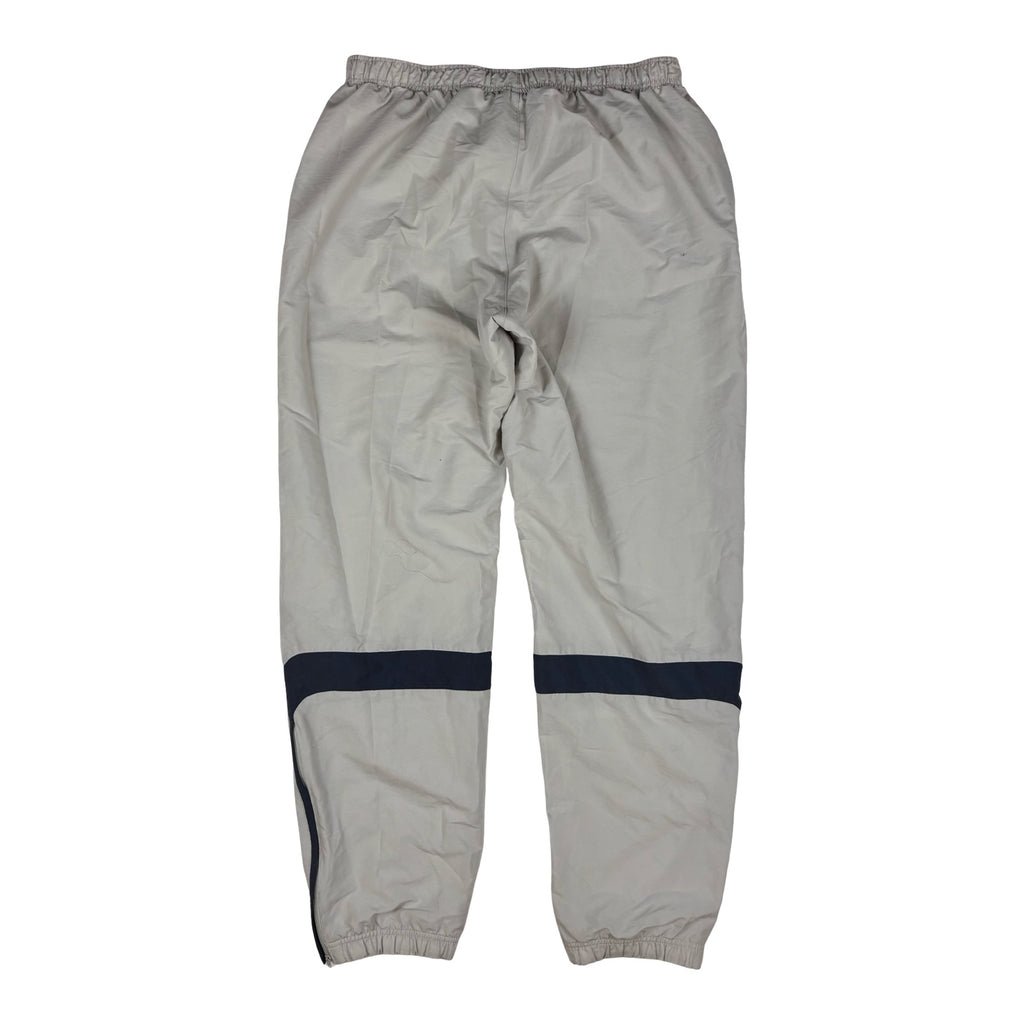 Trackpants