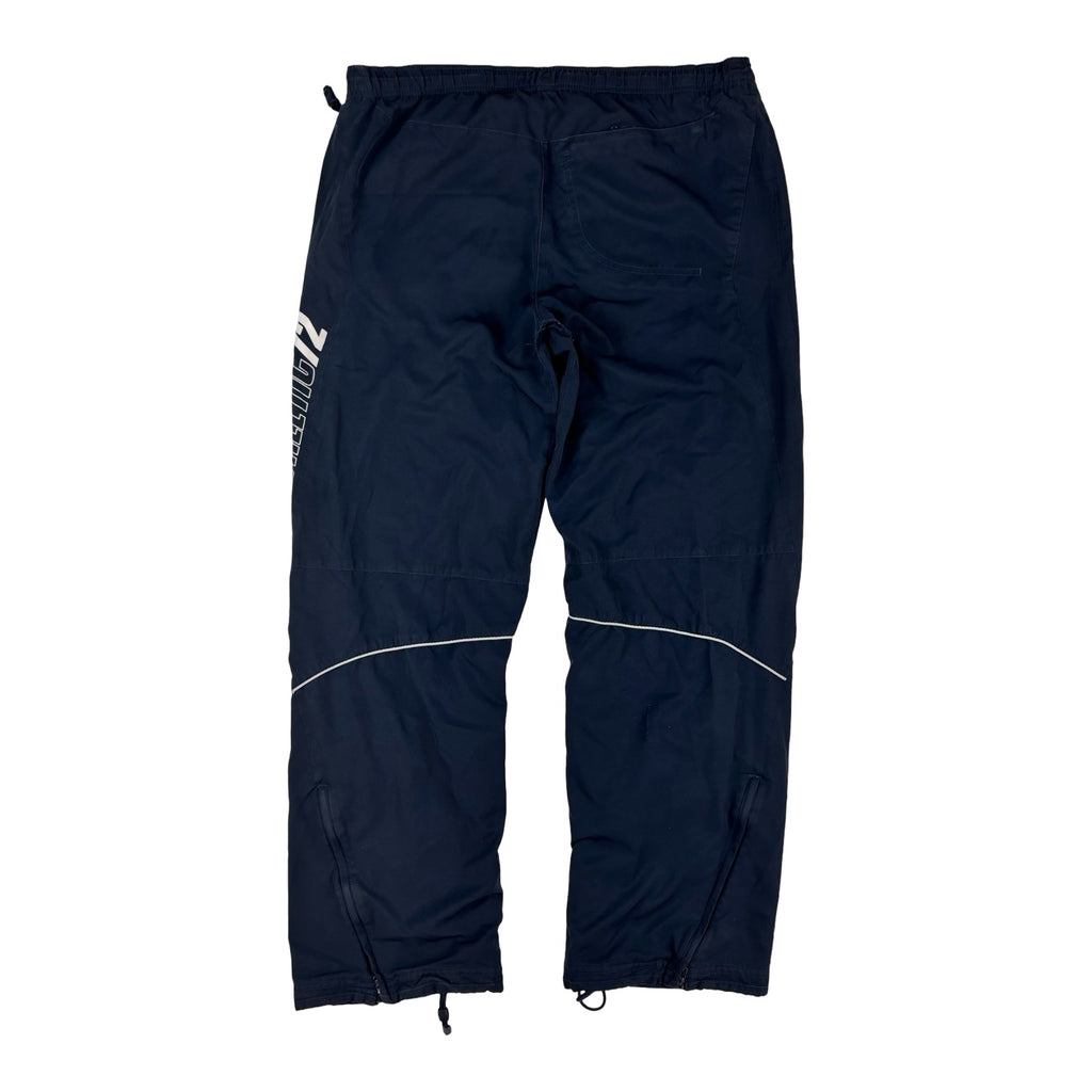 Trackpants