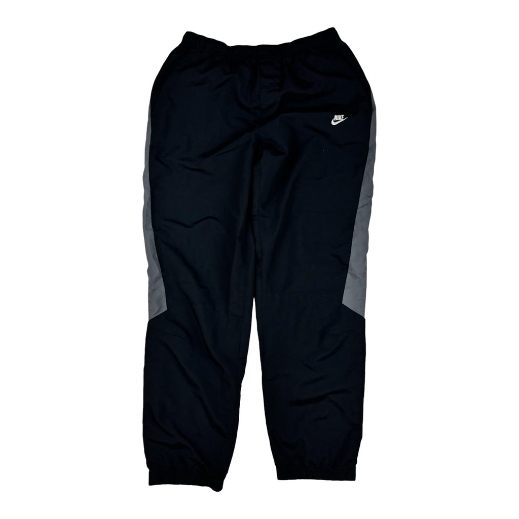 Trackpants